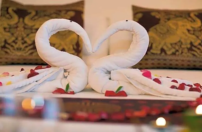 Seahorse & Khách sạn 4*